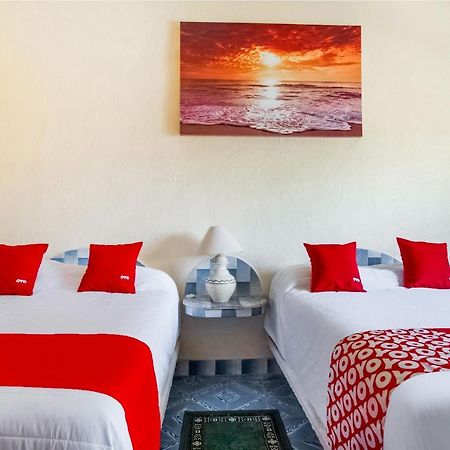 Oyo Hotel Posada Esmeralda San Patricio - Melaque Extérieur photo
