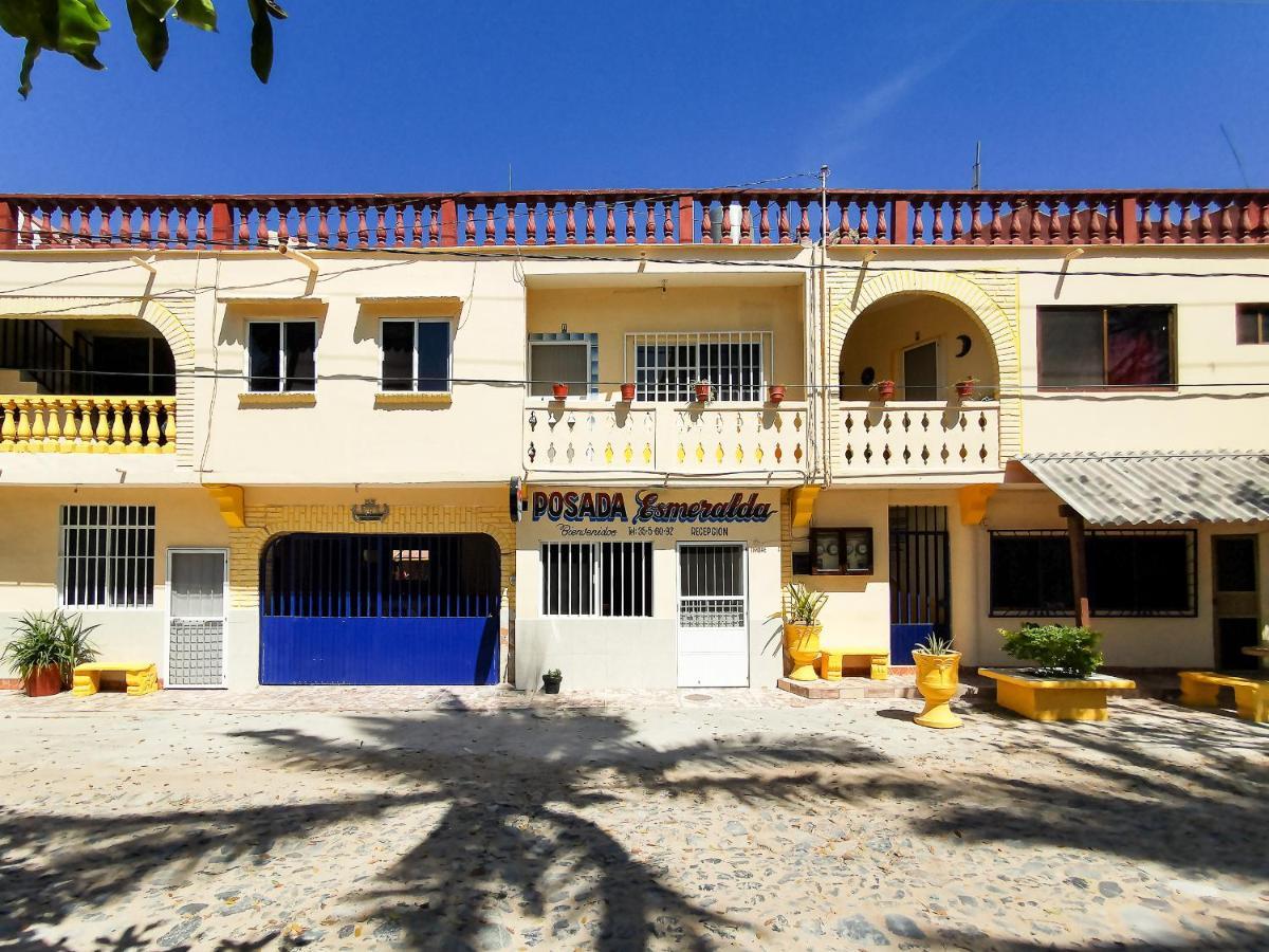 Oyo Hotel Posada Esmeralda San Patricio - Melaque Extérieur photo